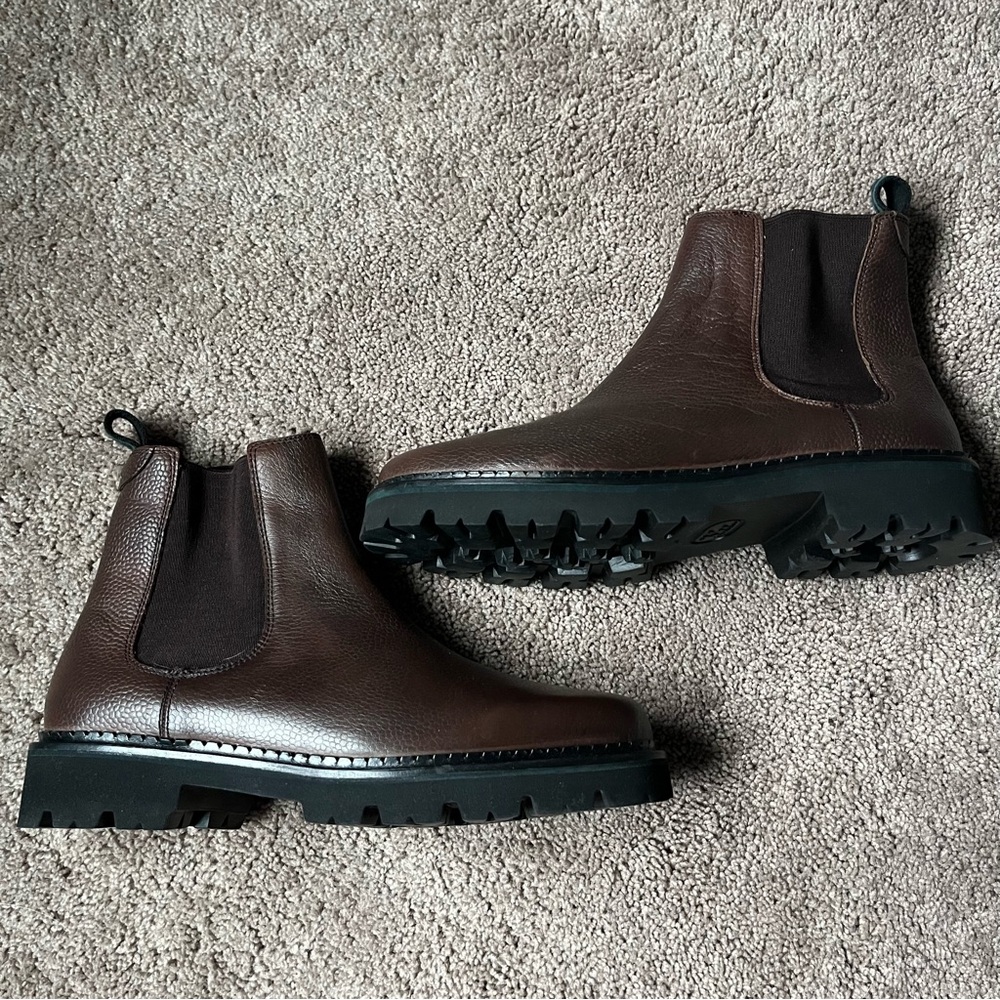 Ted Baker Brown and Black Chelsea Boots Classic Design